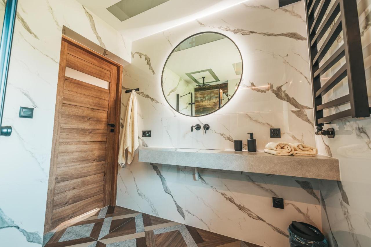 Toporowe Izby Groń Exterior foto