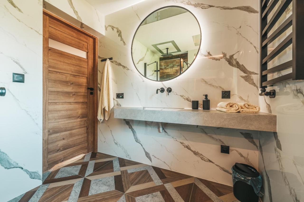 Toporowe Izby Groń Exterior foto