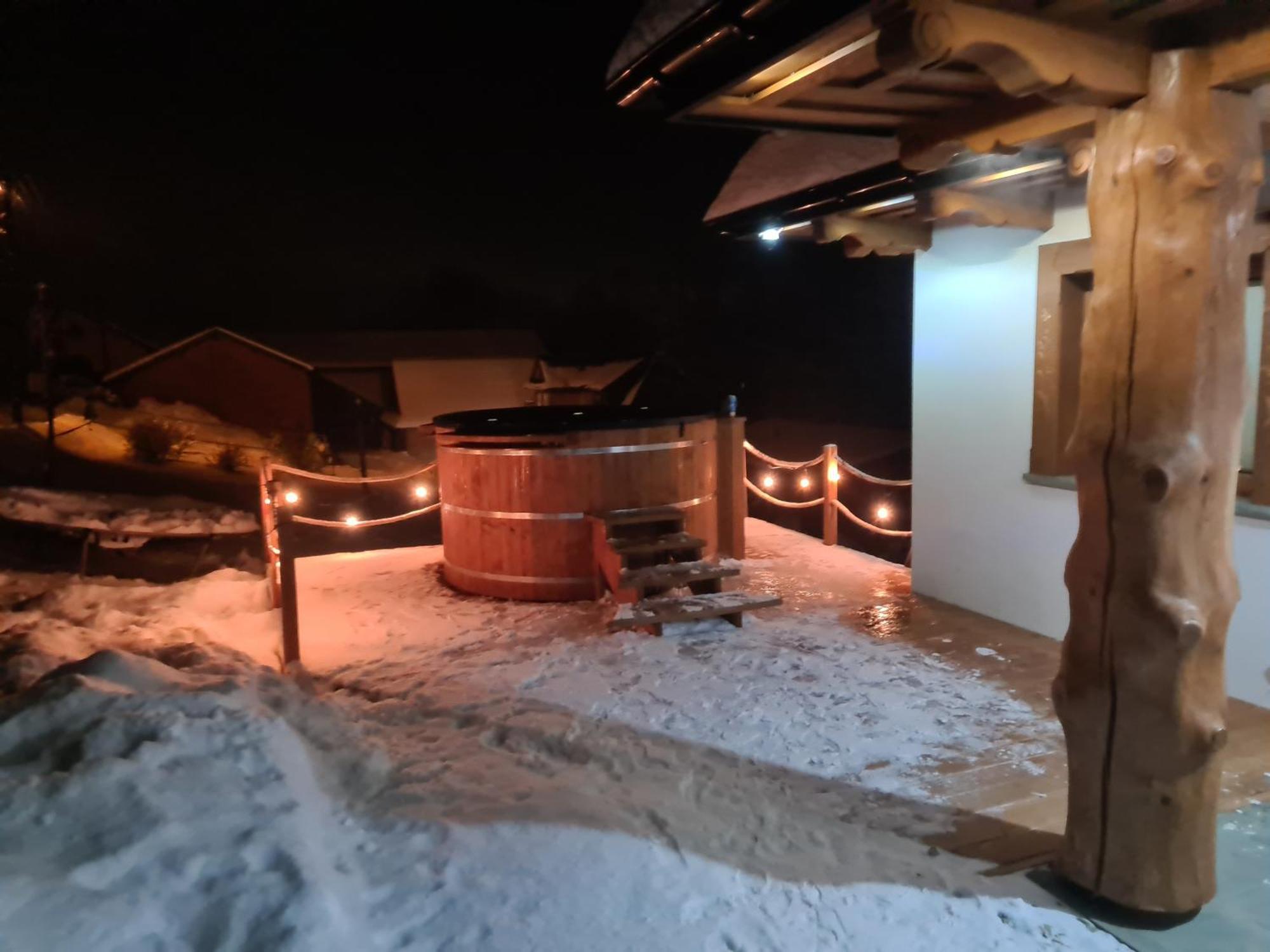 Toporowe Izby Groń Exterior foto